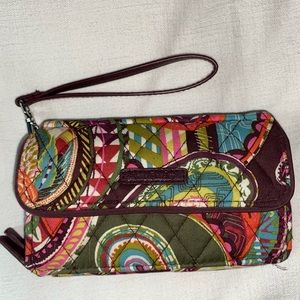 Vera Bradley Heirloom Paisley Wristlet